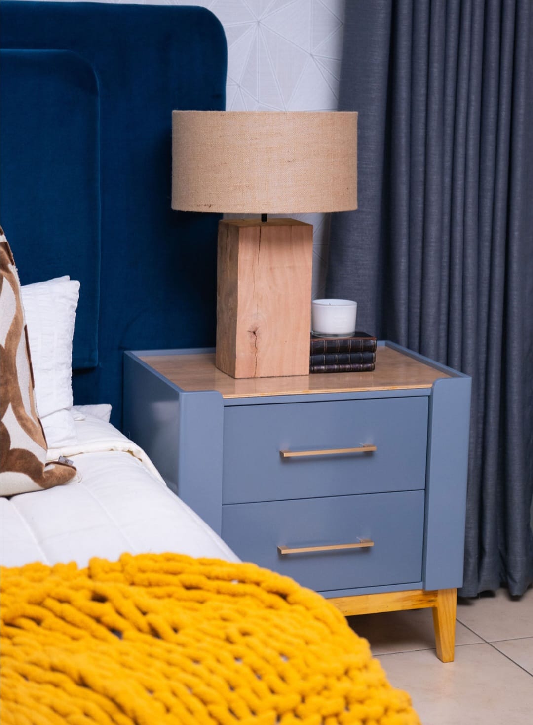 Modern Two-Tone Bedside Table Modern Two-Tone Bedside Table