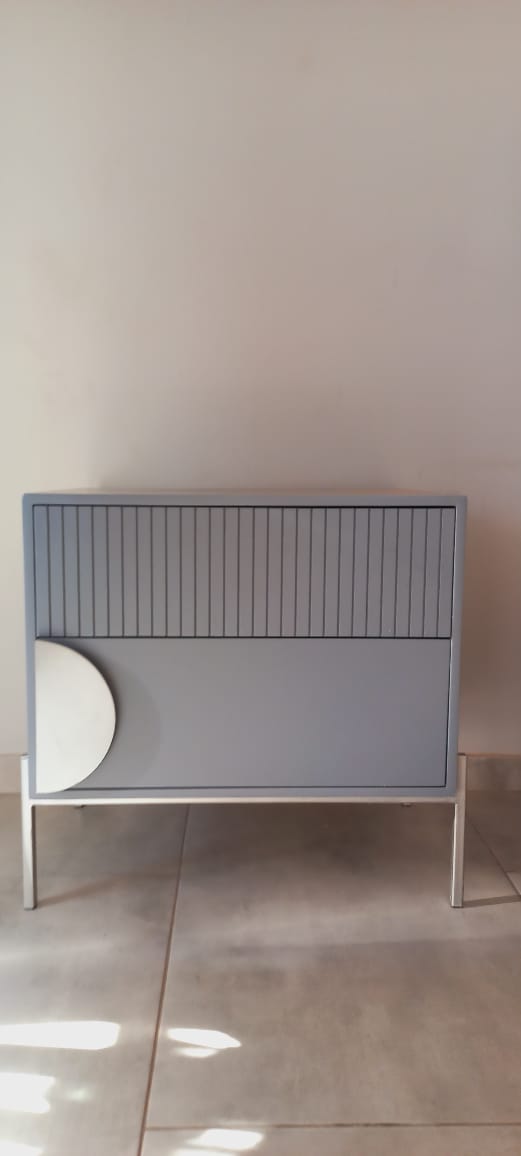 Modern Single-Drawer Bedside Table Modern Single-Drawer Bedside Table